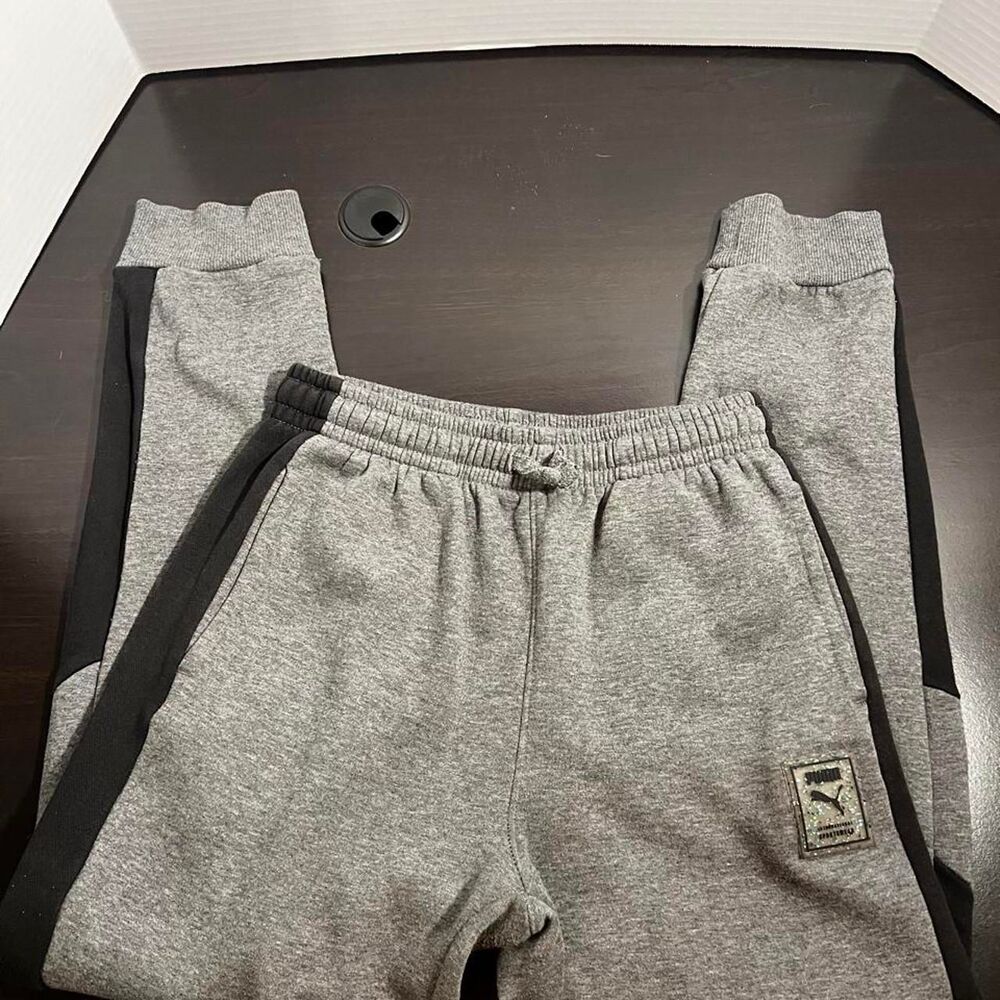 Puma Boys Large 14-16 Gray Black Side Stripe Fleece Jogger Sweatpants Athletic